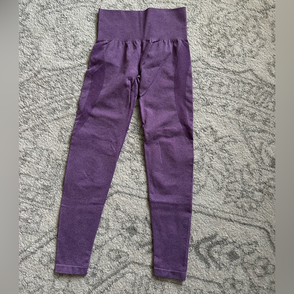 NVGTM seamless contour leggings